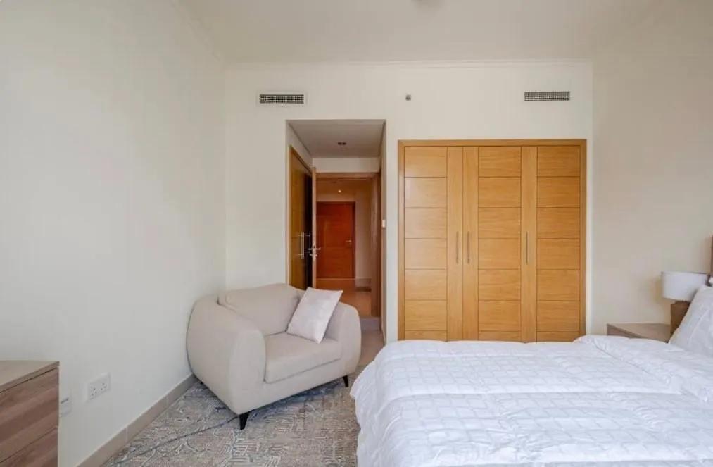 Downtown 2 Bedroom Family Suite Opposite Dubai Mall & Fountain Apartment