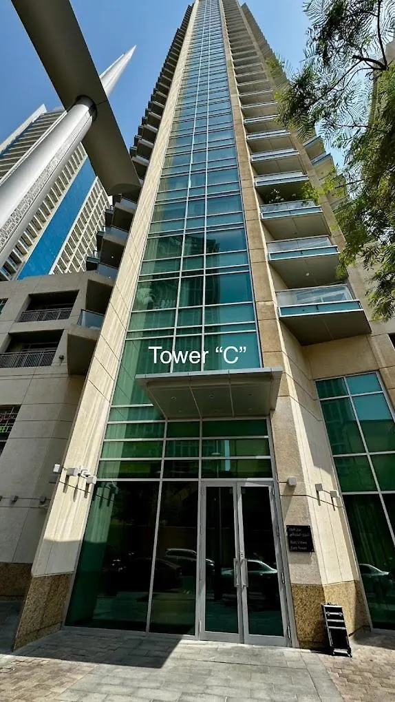 Downtown 2 Bedroom Family Suite Opposite Dubai Mall & Fountain